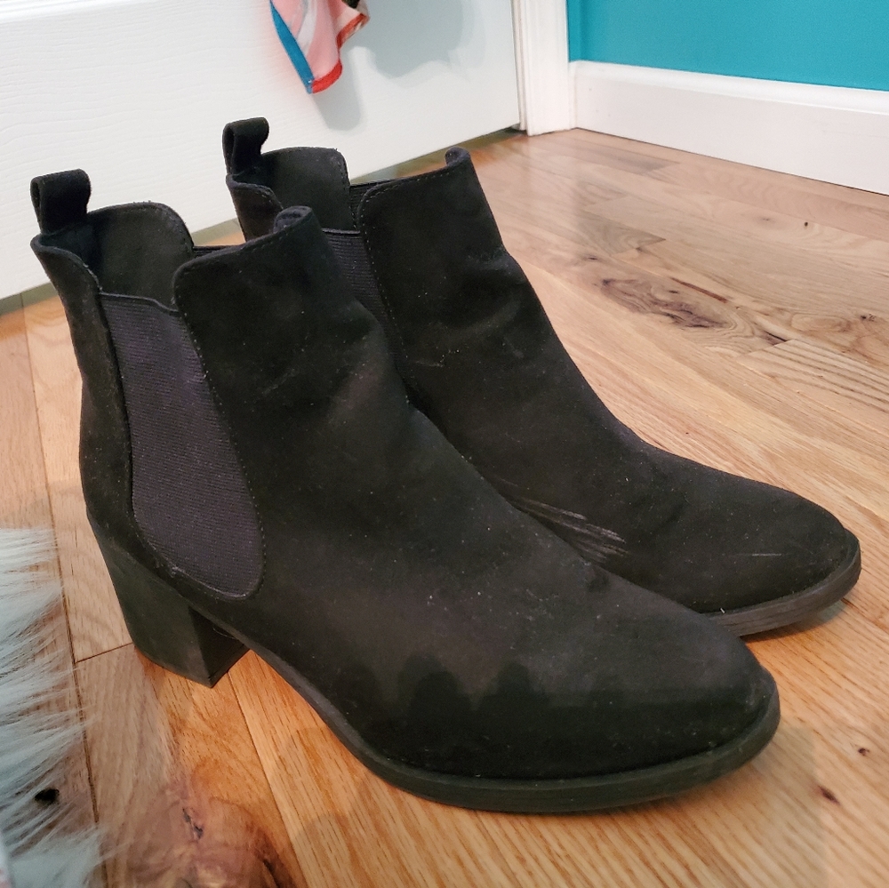 Divided boots - Picture 2 of 3